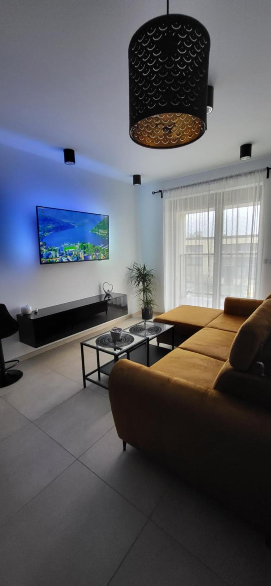 Apartment Jb 56m2 Parking,balkon,2sypialnie